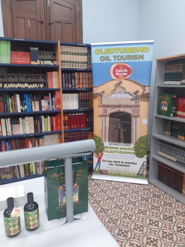 FORMACION Y CATA ESCOLAR ACEITES GARCIA MORON